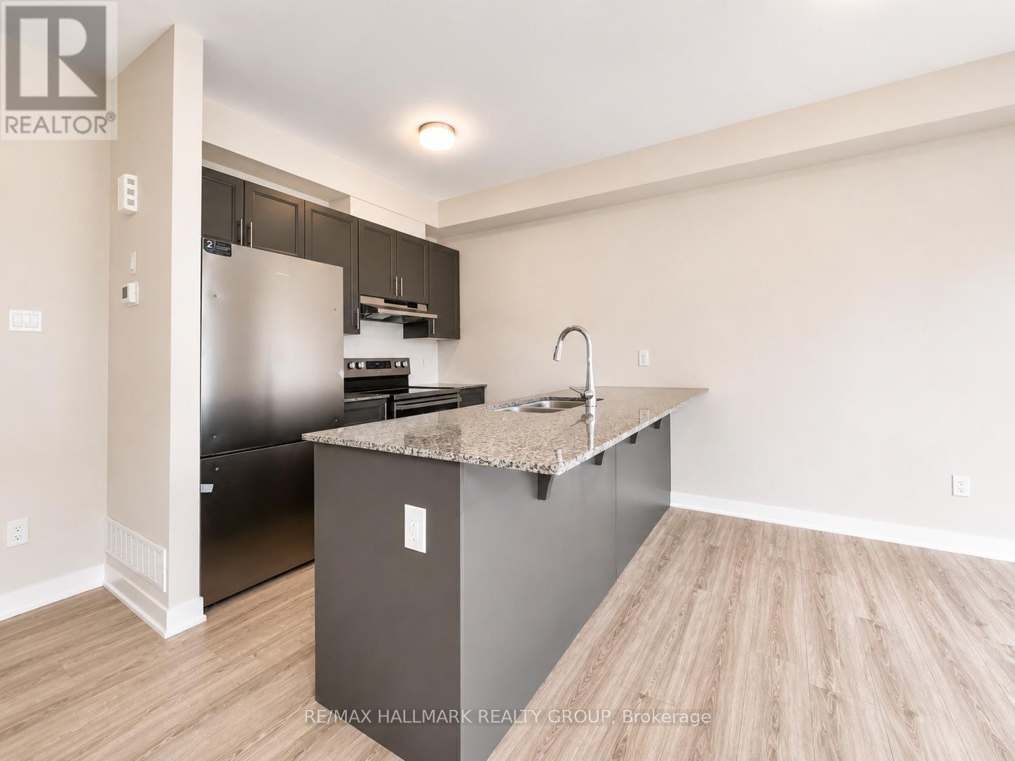 3 Bed, 3 Bath House for Rent in Ottawa – 27 PUMICE PLACE, Ottawa – MLS# X13433470 - Image 7
