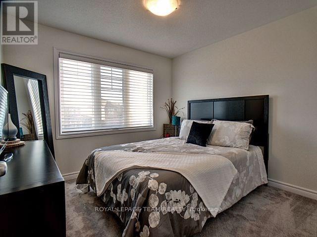 195 KIMPTON DRIVE — photo 11 of 16