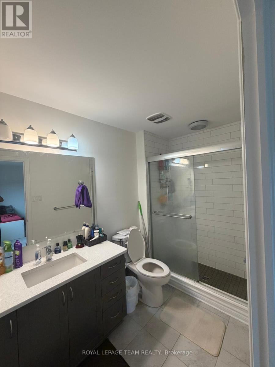 195 KIMPTON DRIVE — photo 13 of 16