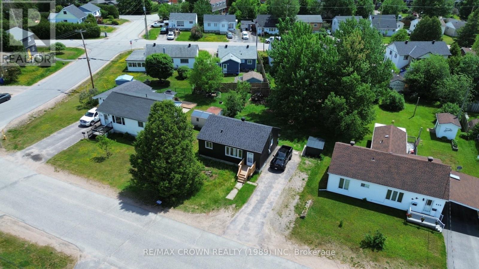 479 ANGUS AVENUE - 21