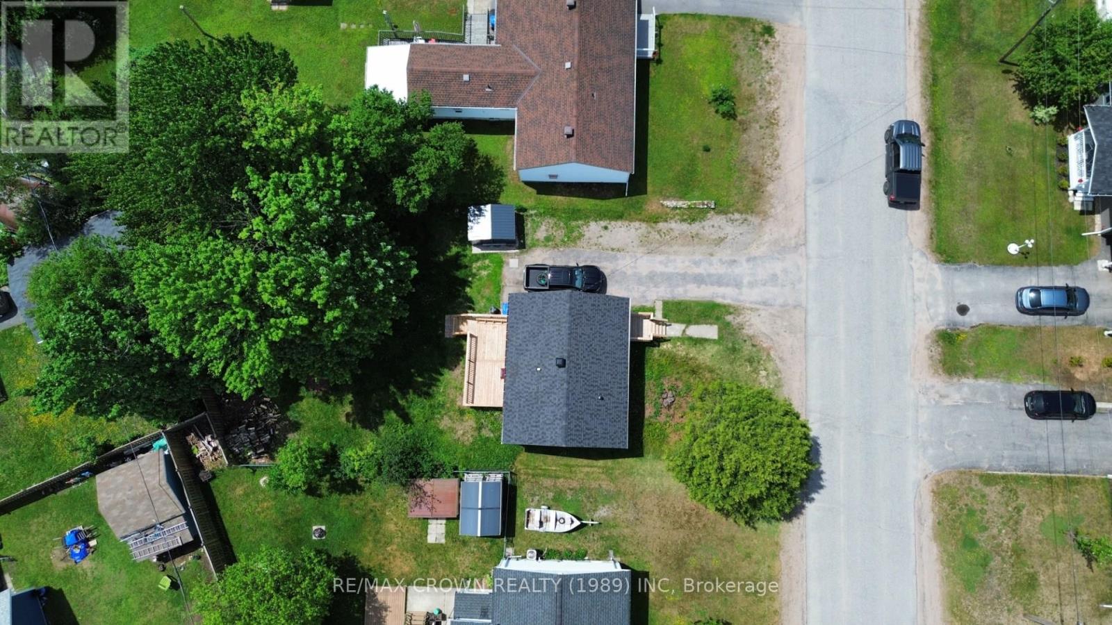 479 ANGUS AVENUE - 23