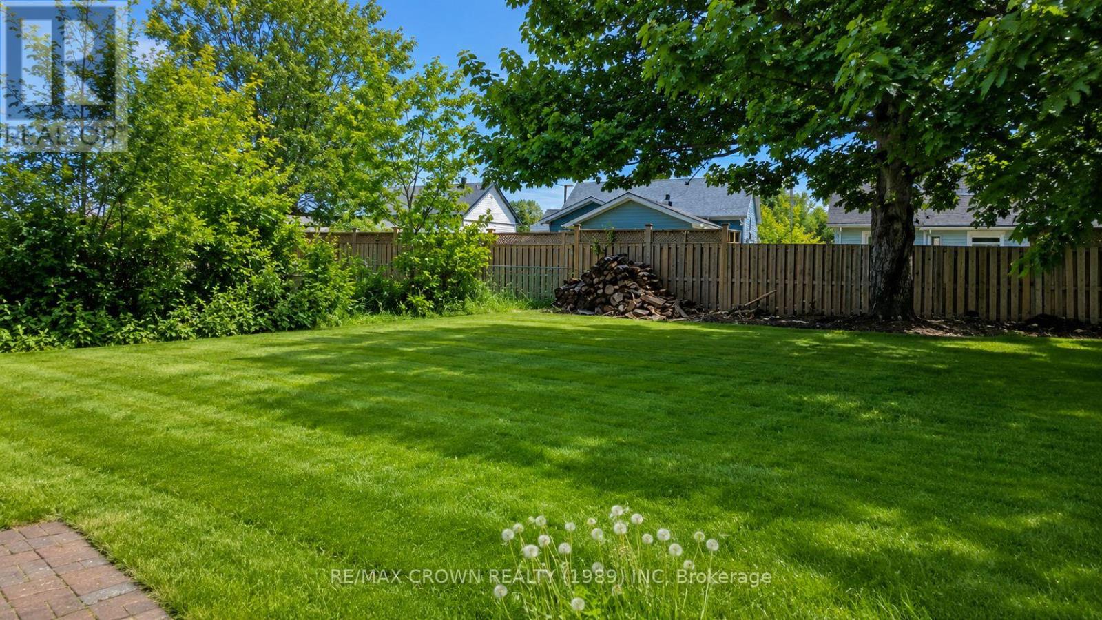 479 ANGUS AVENUE - 19