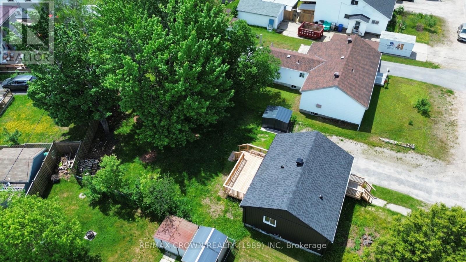 479 ANGUS AVENUE - 20