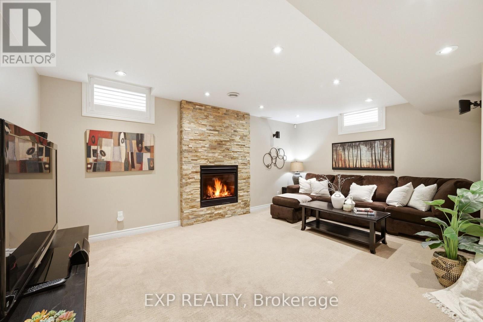 2172 NORTH RIDGE TRAIL - 32