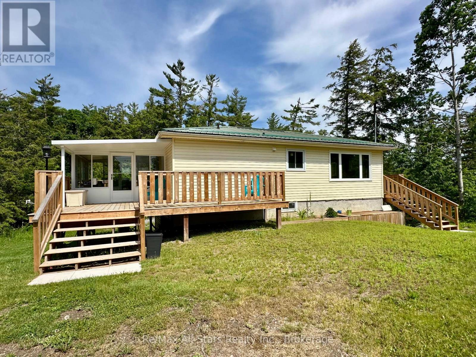 506 KENNEDY DRIVE - 1