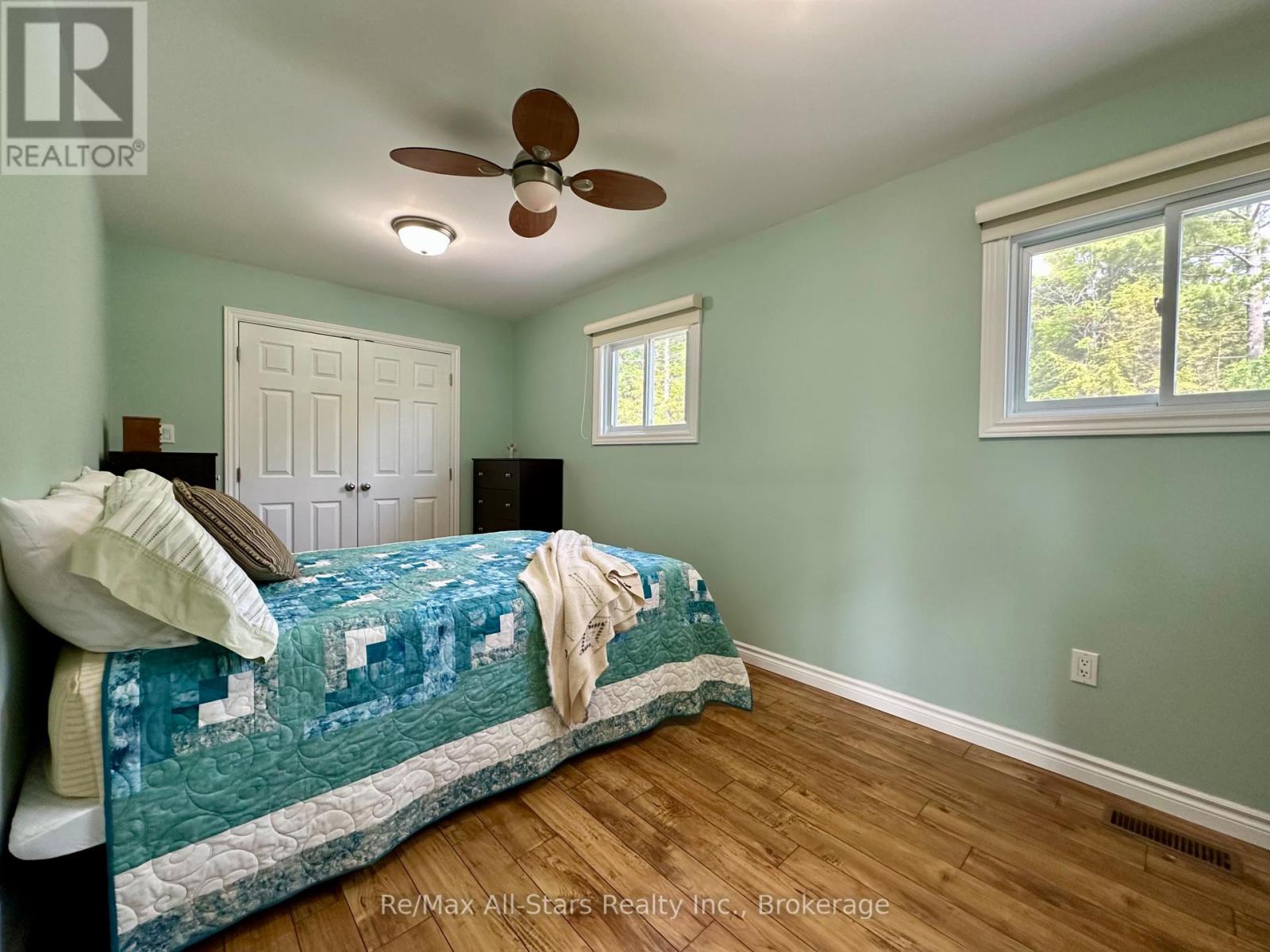 506 KENNEDY DRIVE - 13