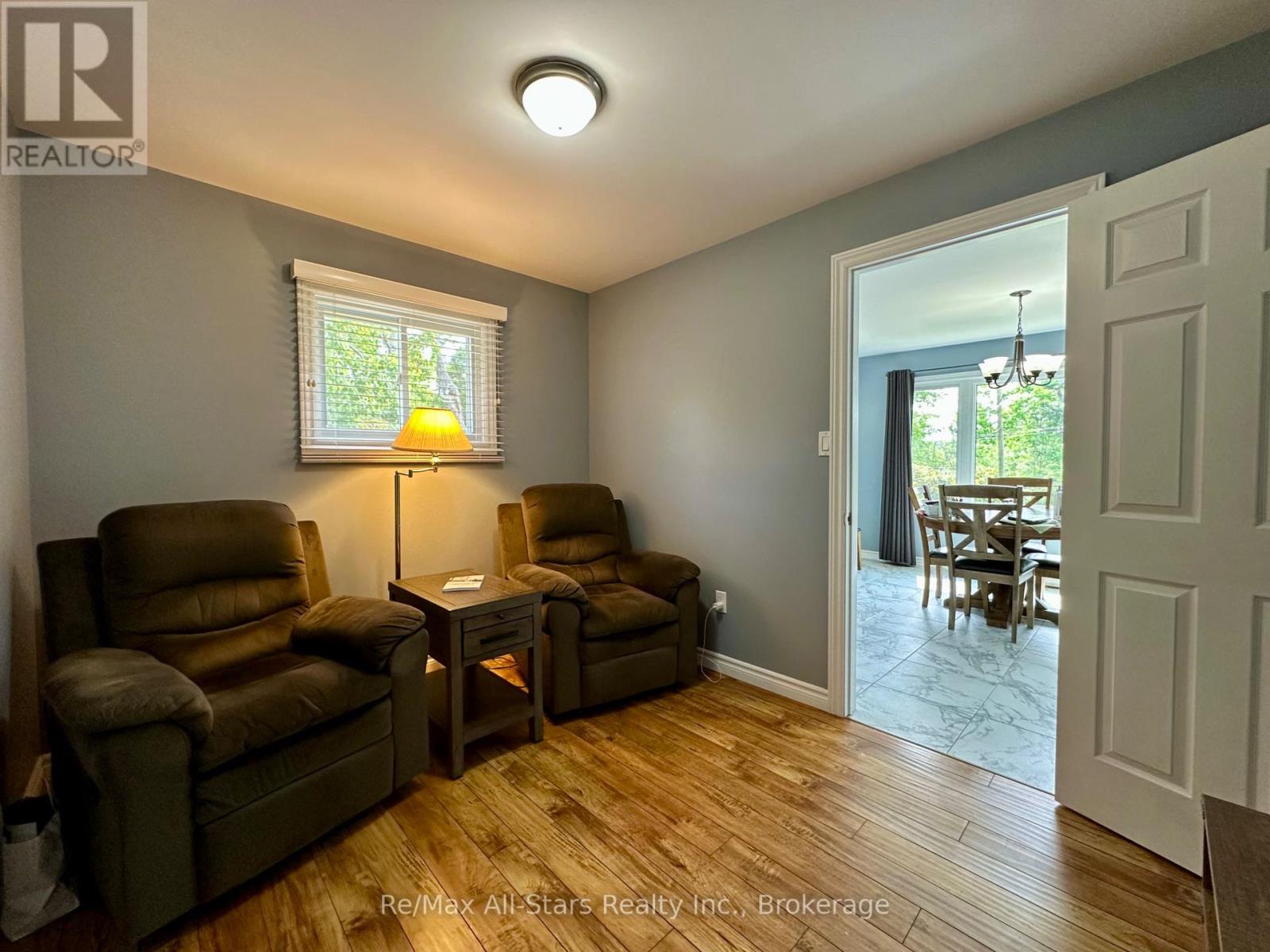 506 KENNEDY DRIVE - 15