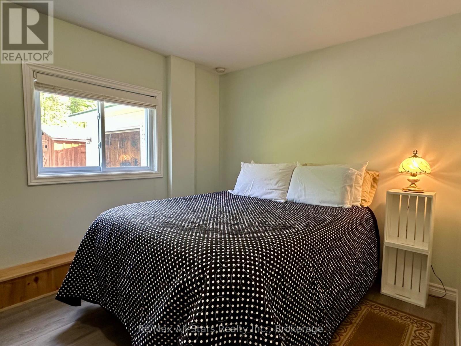 506 KENNEDY DRIVE - 24