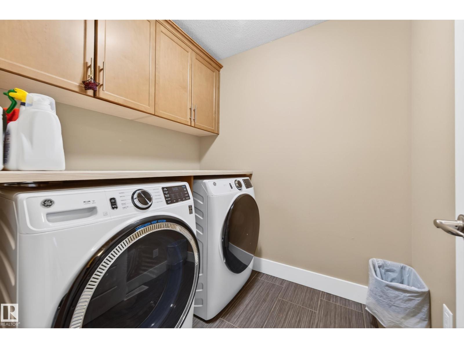 37 CRANSTON PL - 28