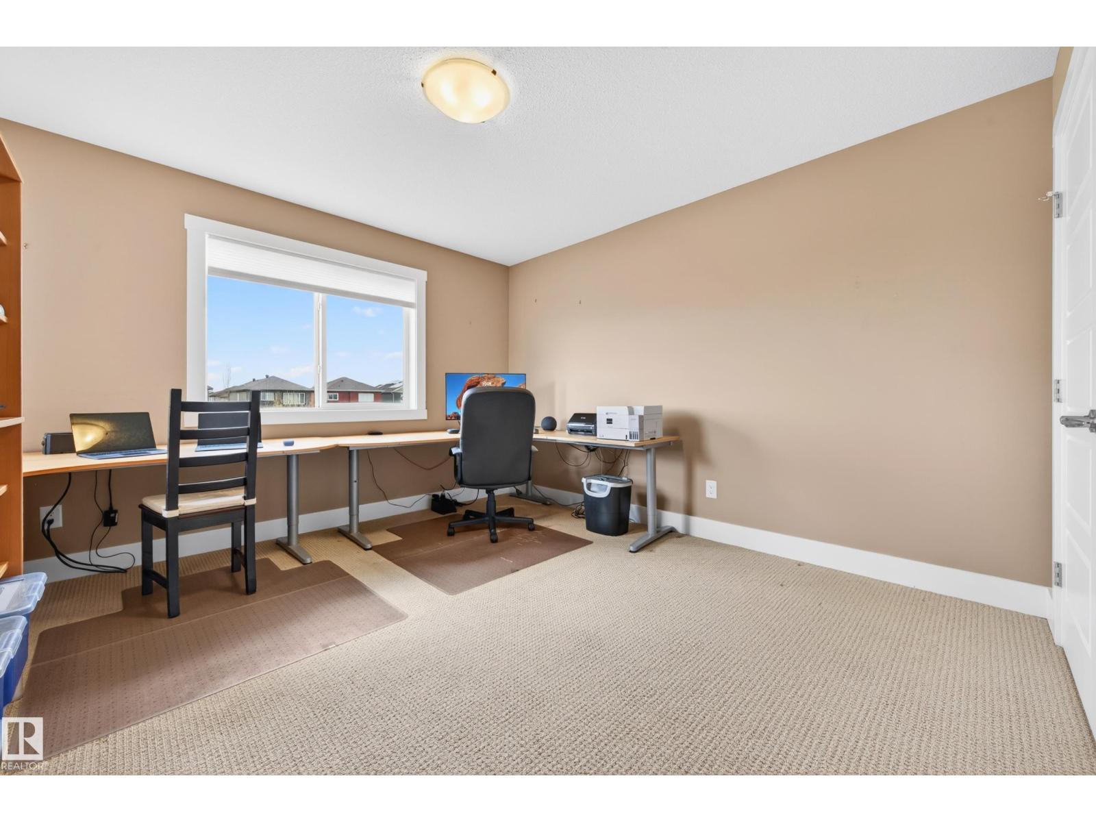 37 CRANSTON PL - 42