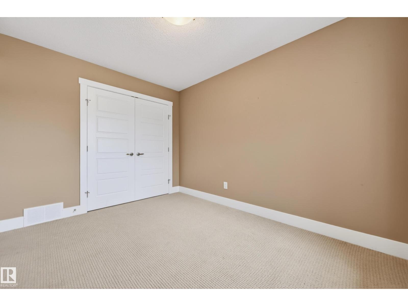 37 CRANSTON PL - 46
