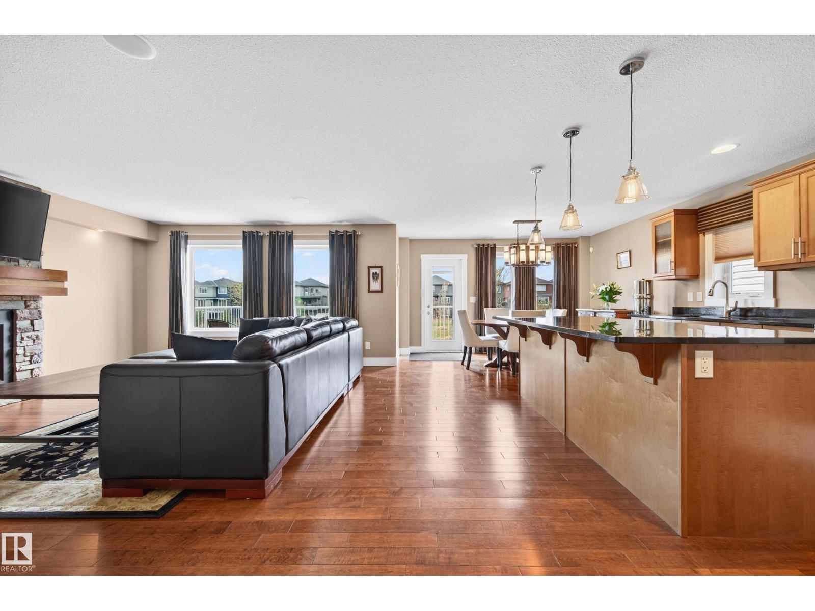37 CRANSTON PL - 9