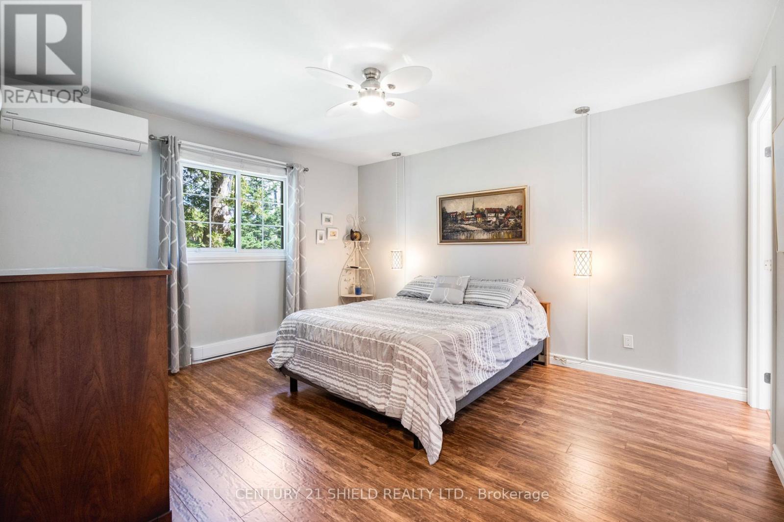 19 SPRUCE STREET - 30