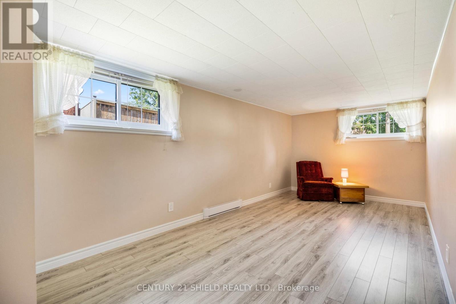 19 SPRUCE STREET - 35