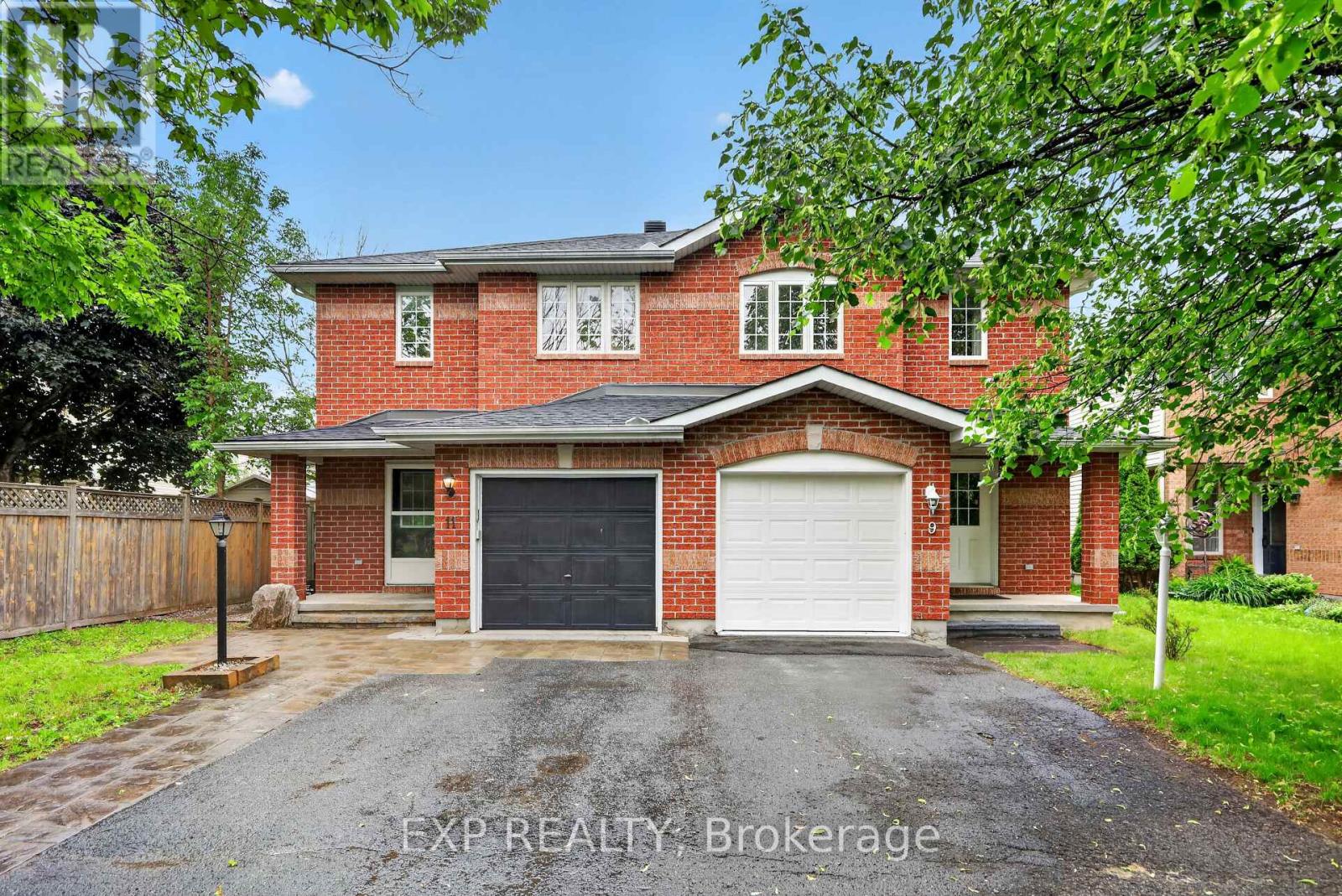 11 BOULDER WAY - 1
