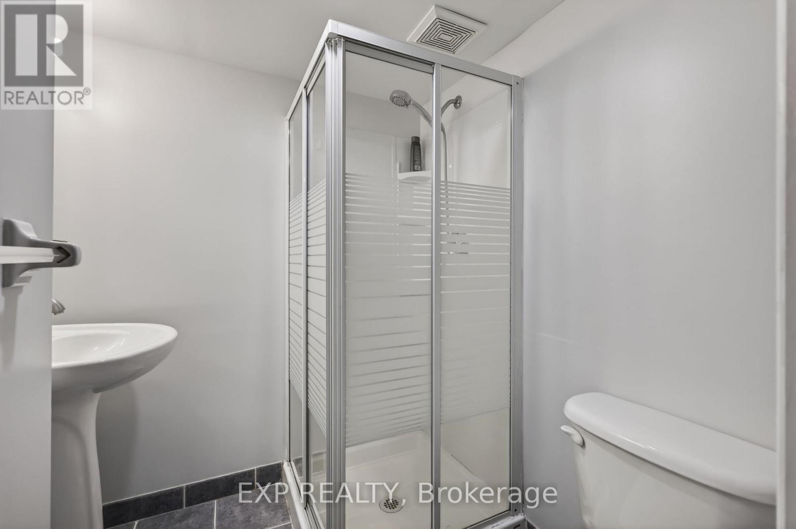 11 BOULDER WAY - 20