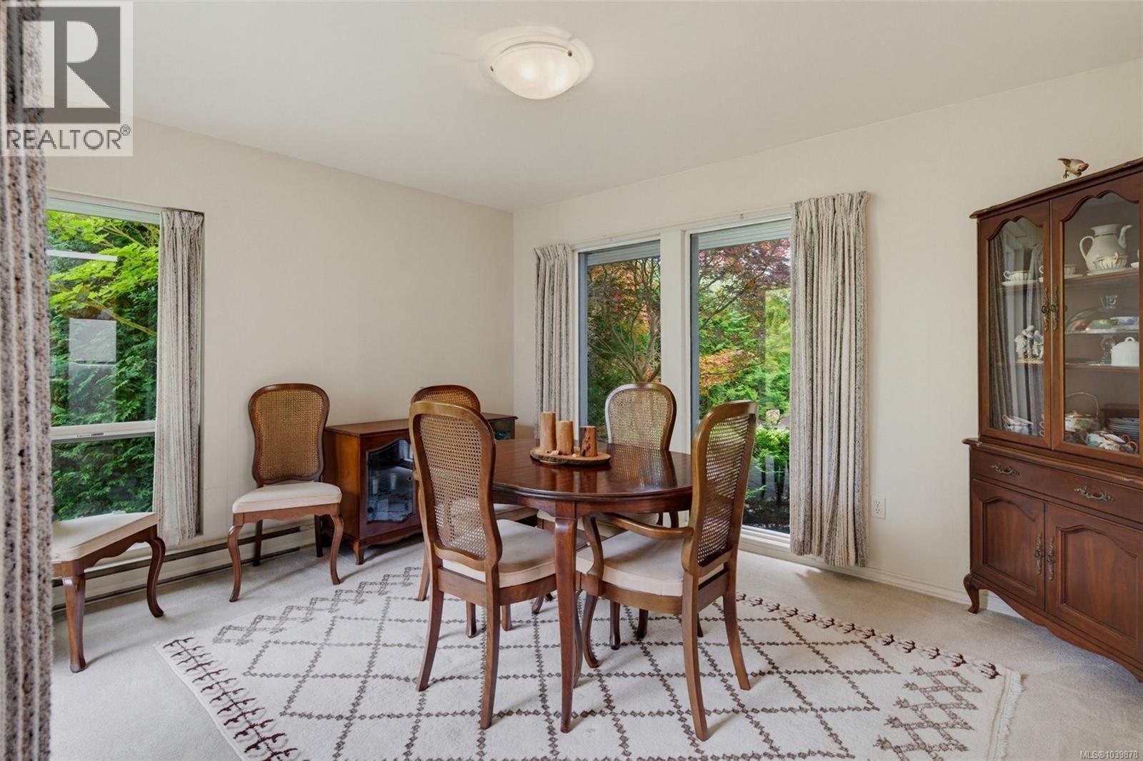 1691 Cresswell Dr - 18