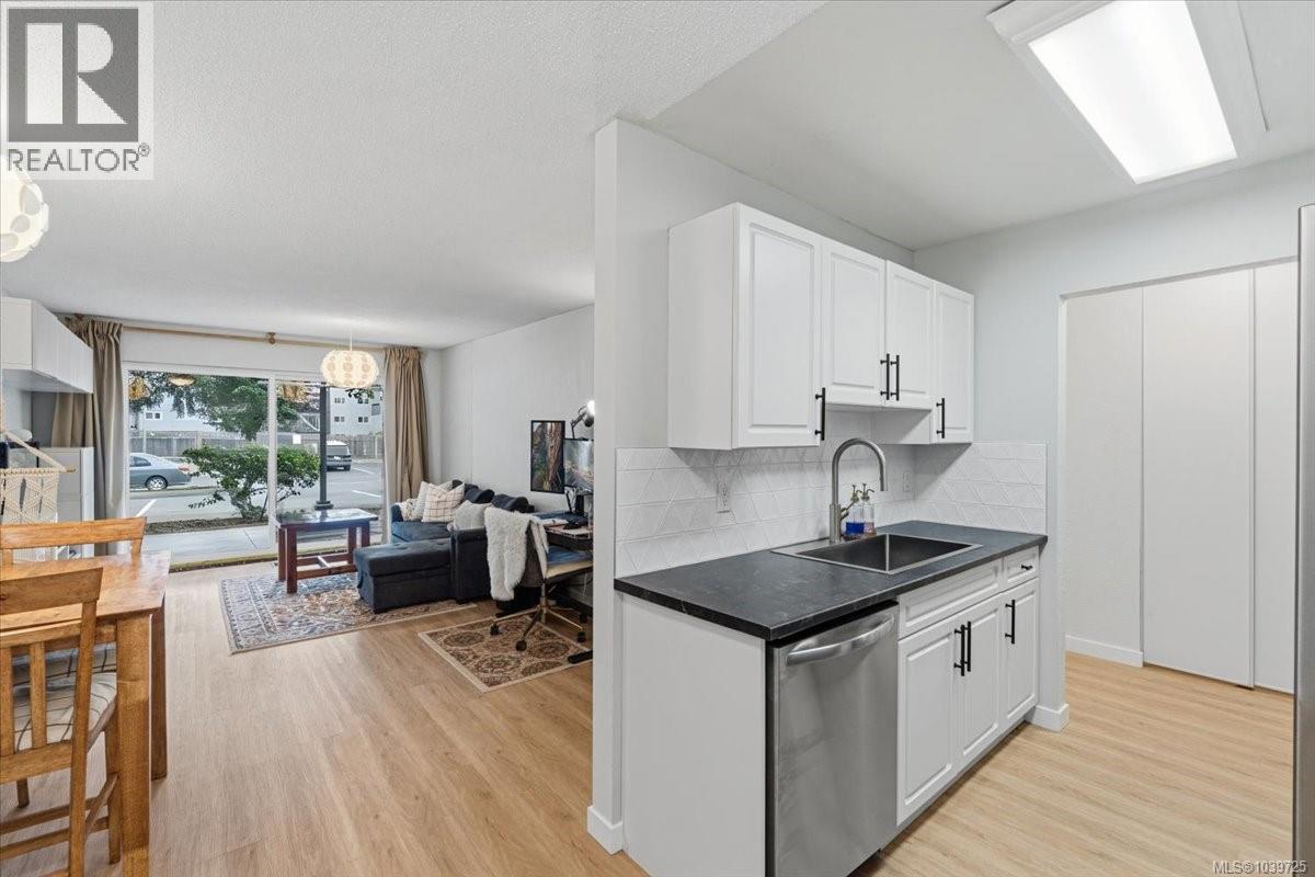 #104 1600 Dufferin Cres - 7