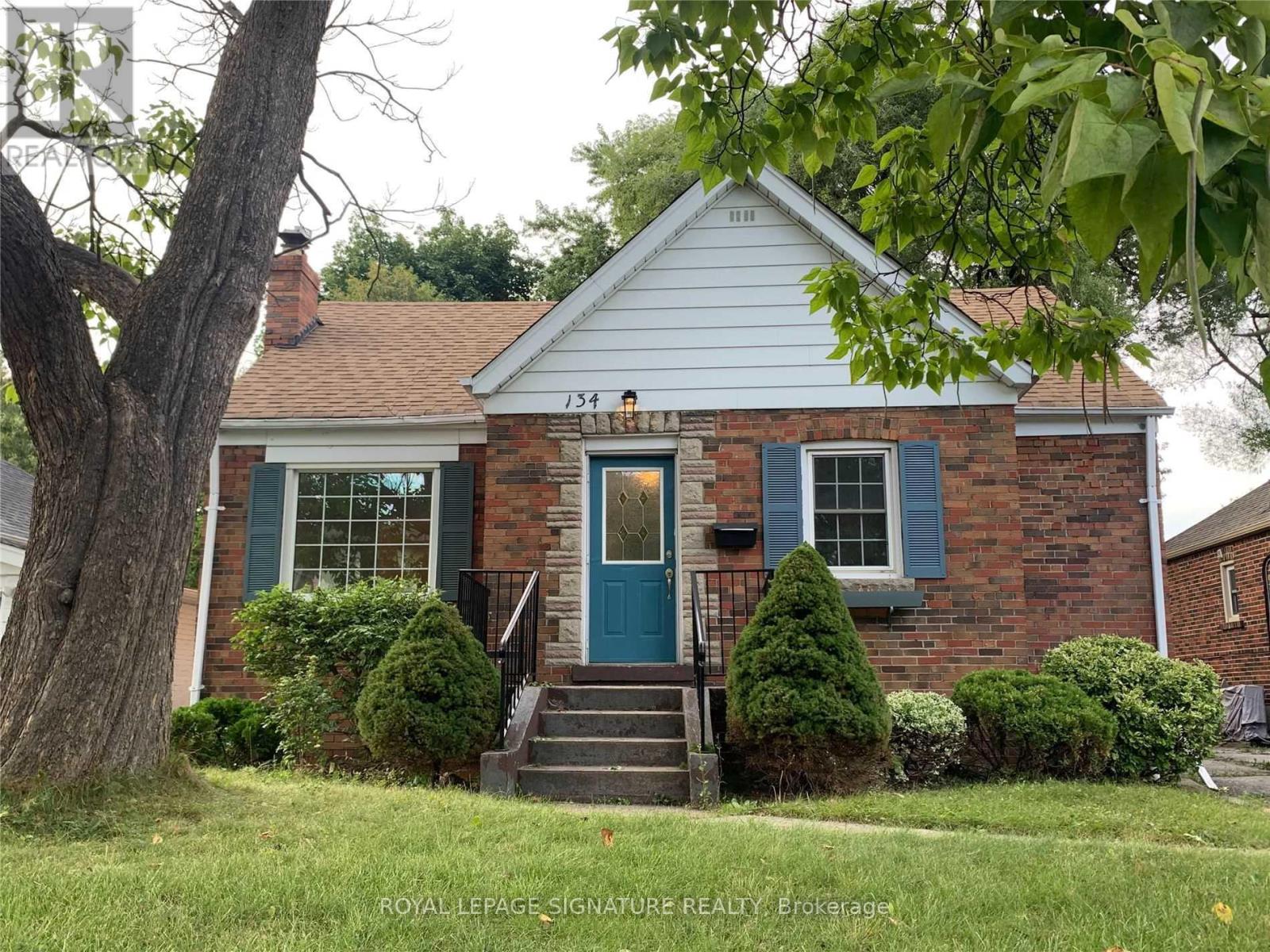 Listing photo of 134 GLENDORA AVENUE