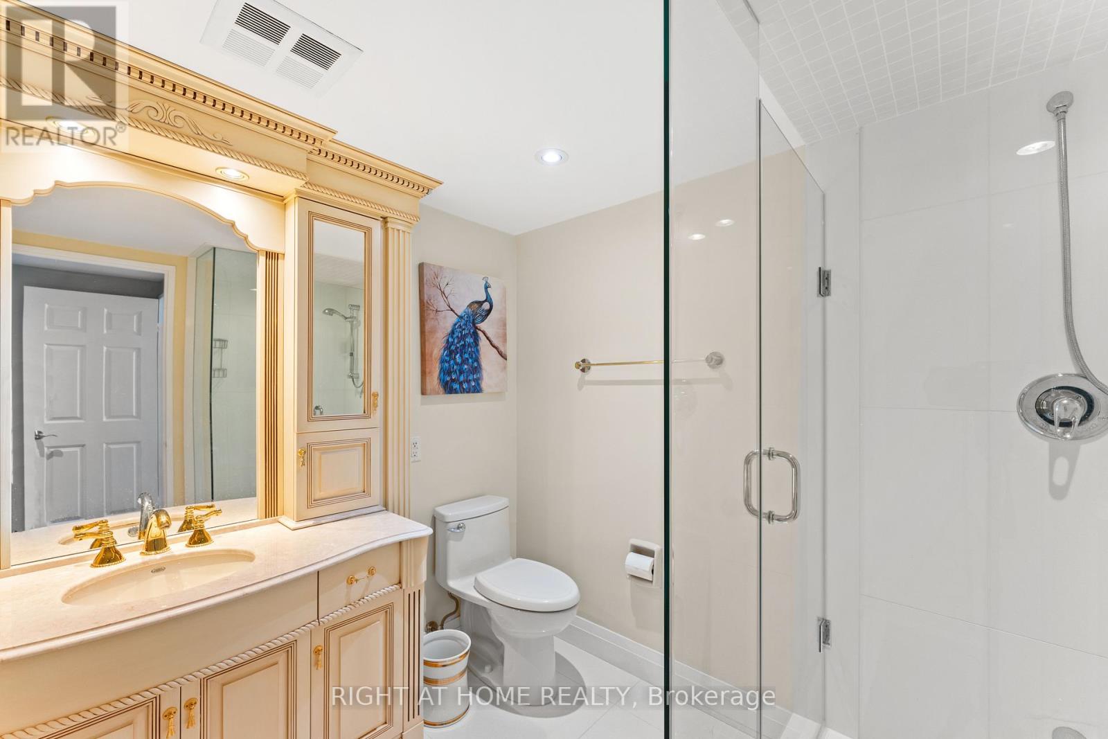 #1503 3 CONCORDE PLACE - 20