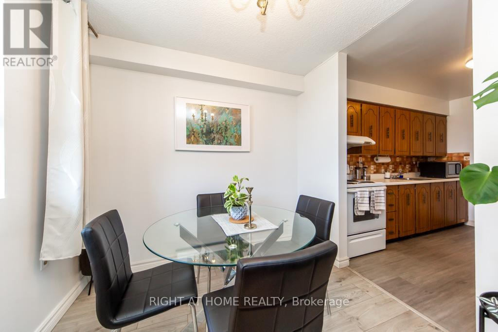 #315 100 DUNDALK DRIVE - 24