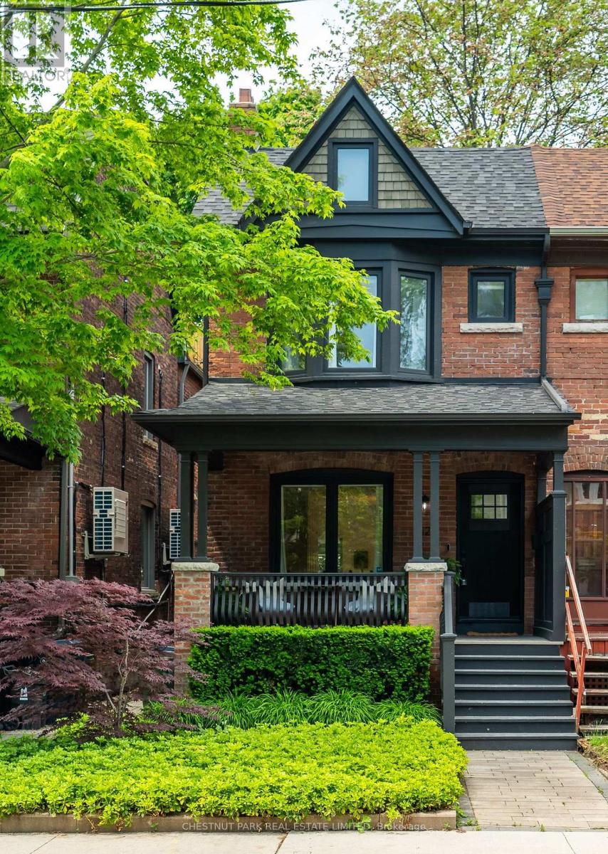 Listing photo of 52 BERTMOUNT AVENUE