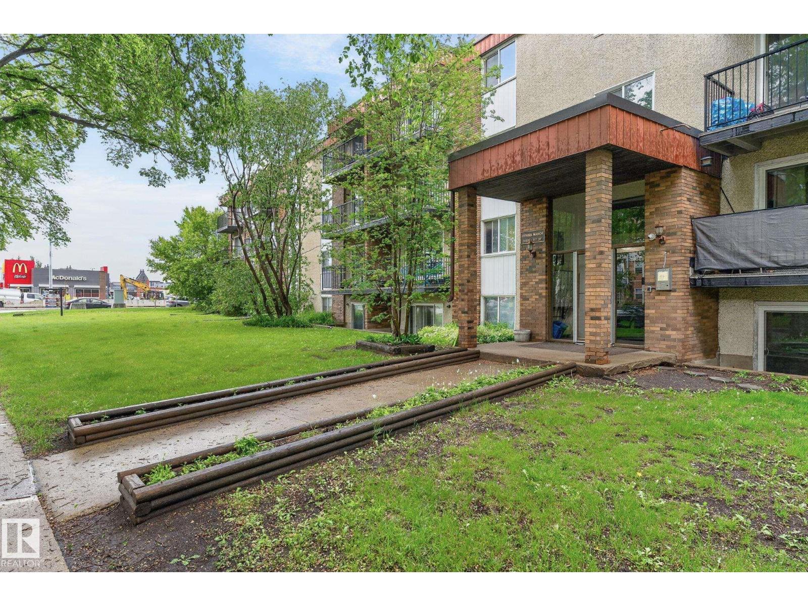 #305 10335 117 ST NW — photo 38
