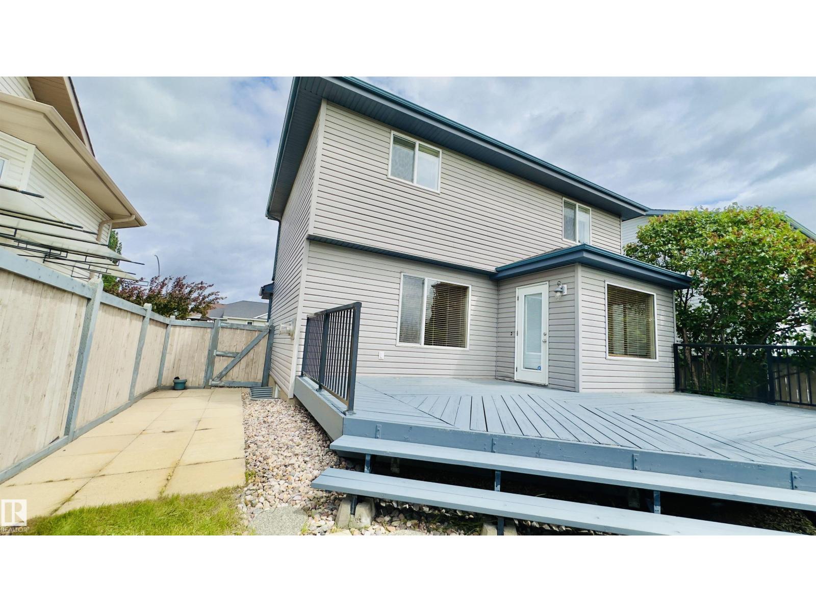 4811 152 AV NW — photo 37