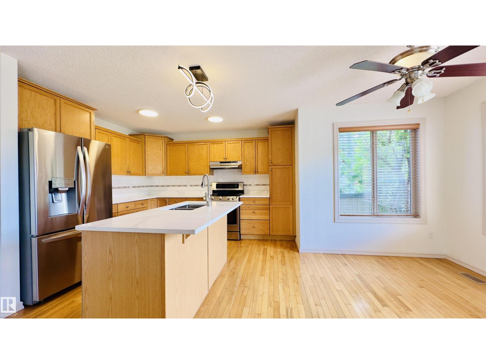 4811 152 AV NW - photo 5