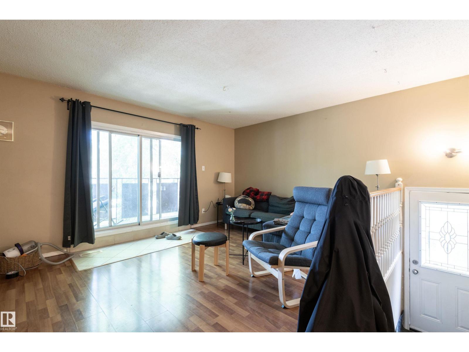 10727/10729 64 AV NW - photo 2