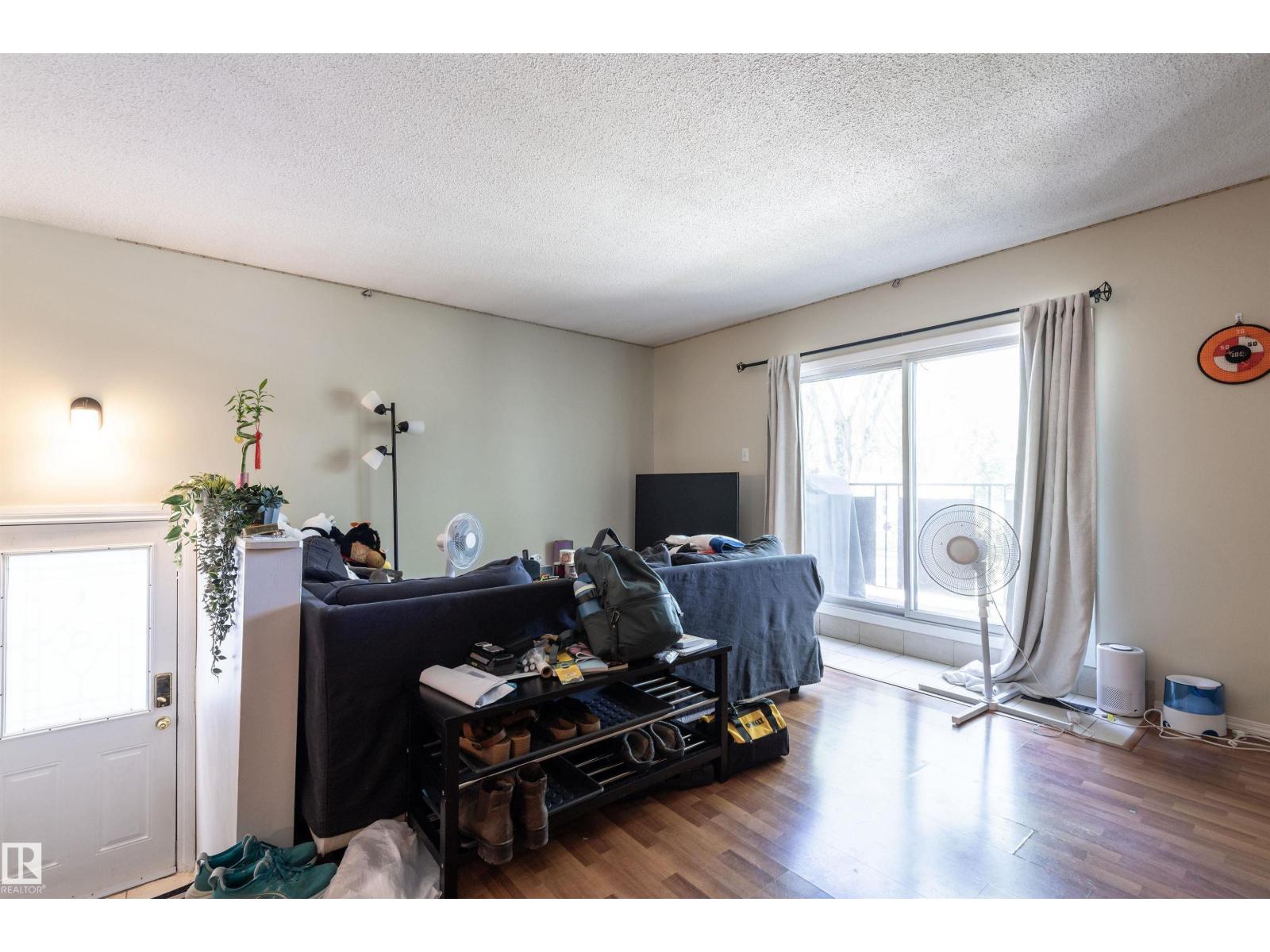 10727/10729 64 AV NW — photo 20