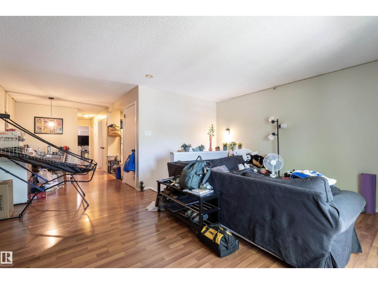 10727/10729 64 AV NW — photo 21