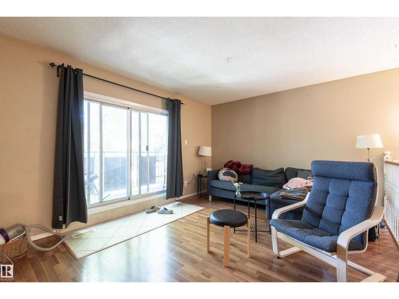 10727/10729 64 AV NW - photo 3