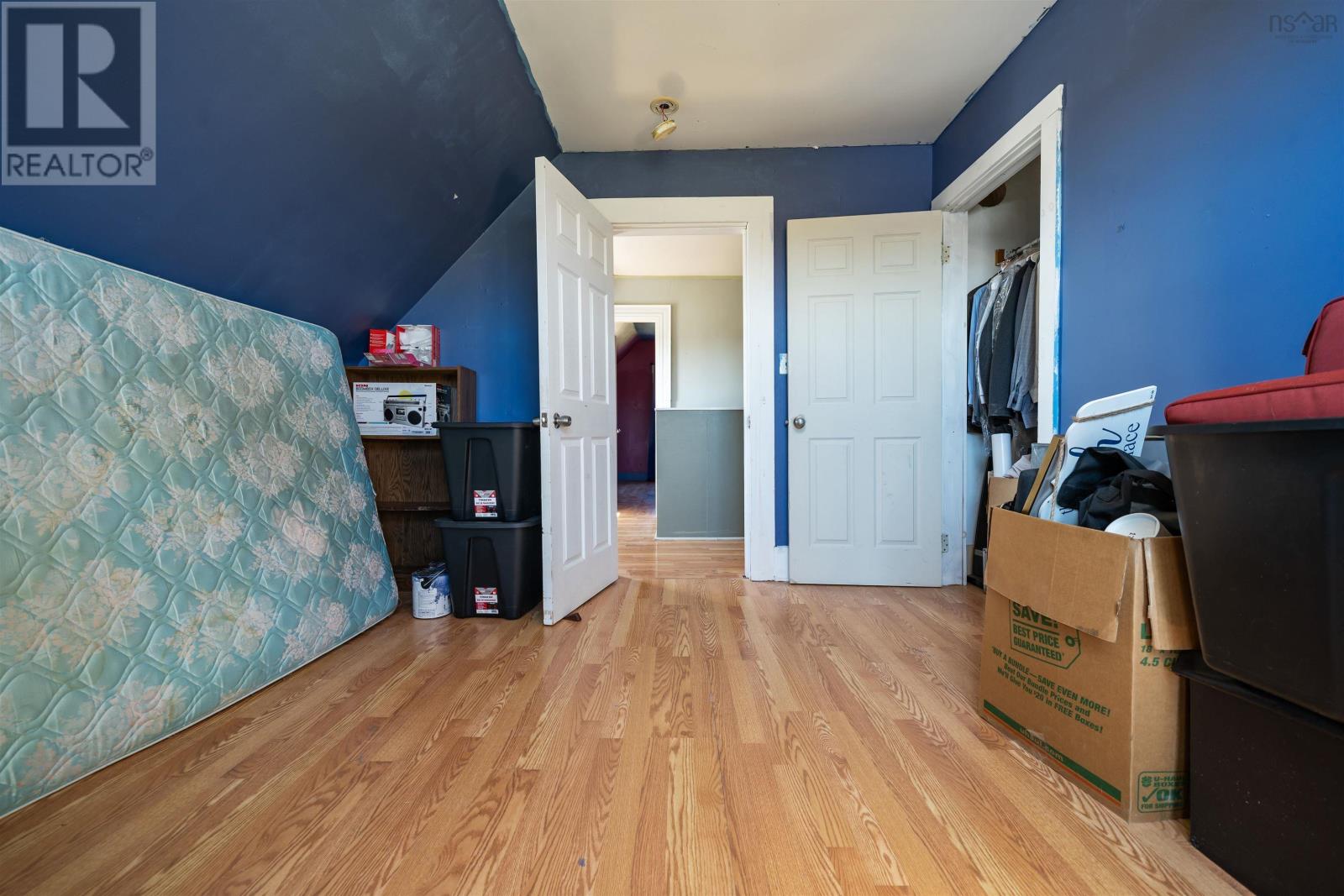 Property 22 of 49 of 237 Mansfield Road