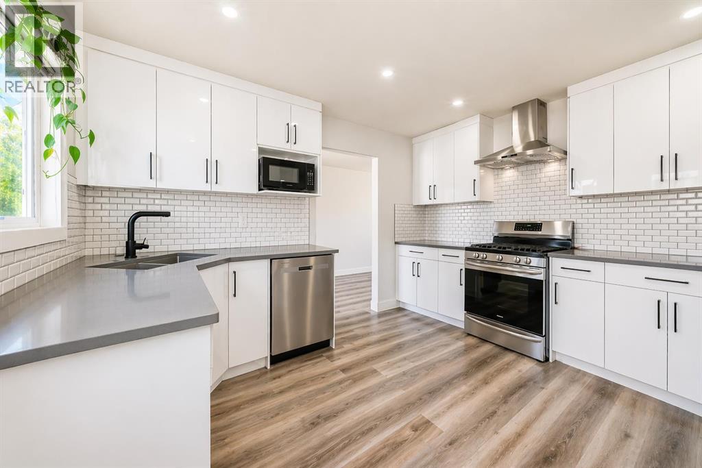 204 Whiteview Close NE - 12