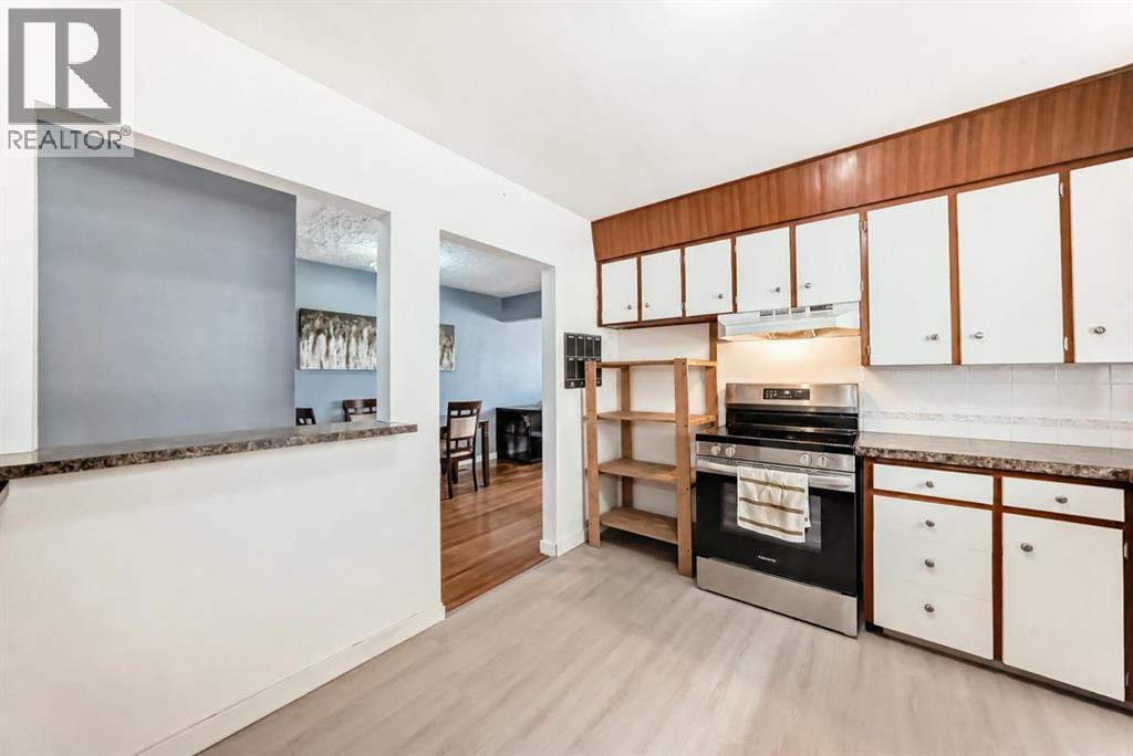 417 37 Street SW - 13