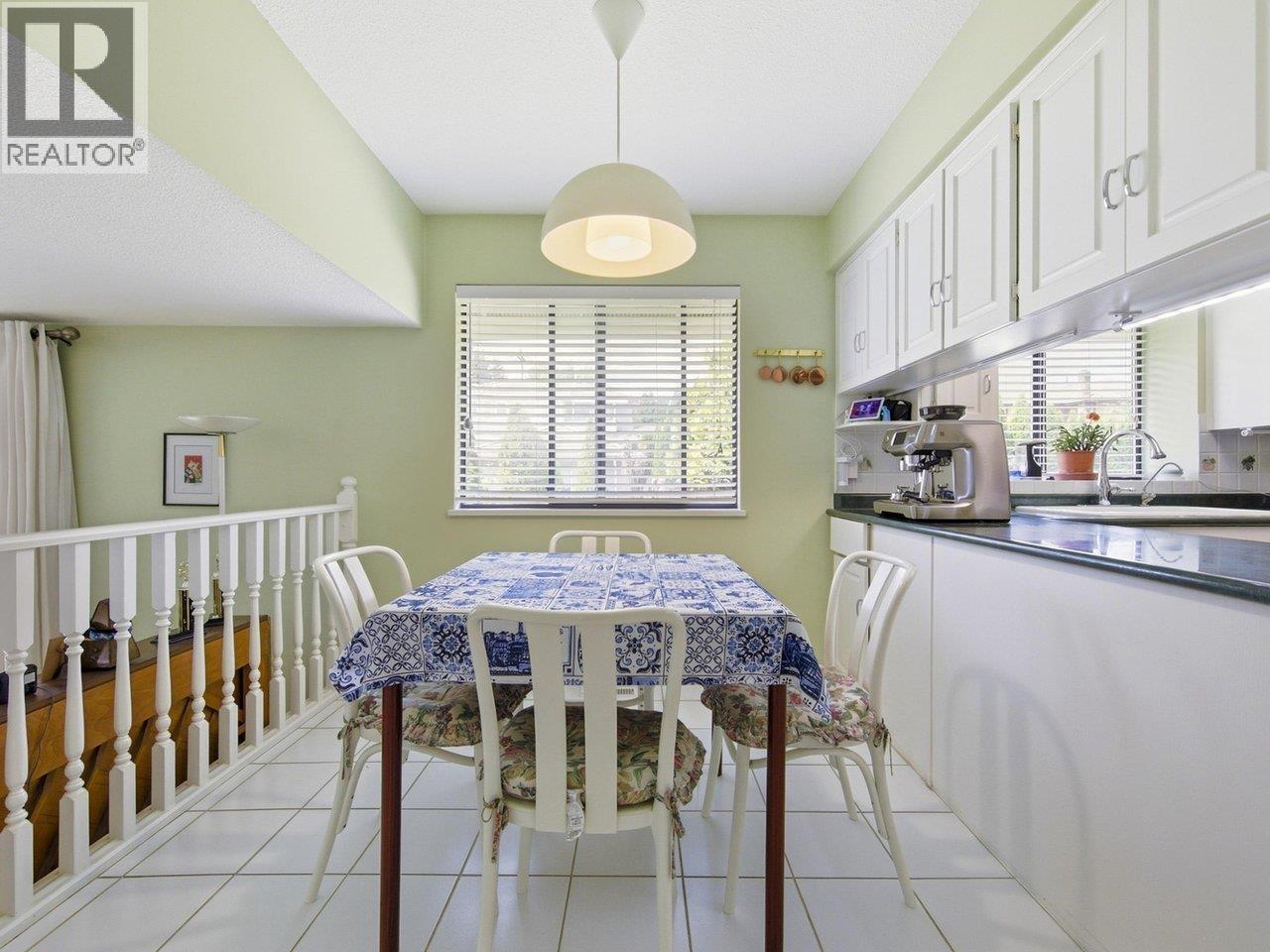 7440 LAWRENCE DRIVE — photo 3
