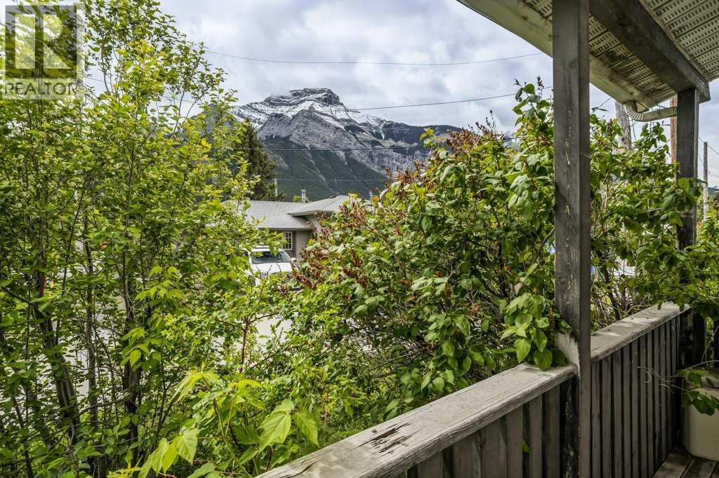 Deck View Off Kitchen CoveredDeck