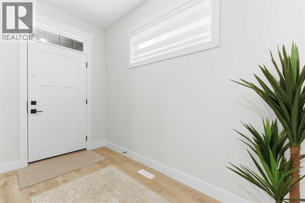 377 Magnolia Way SE - photo 2