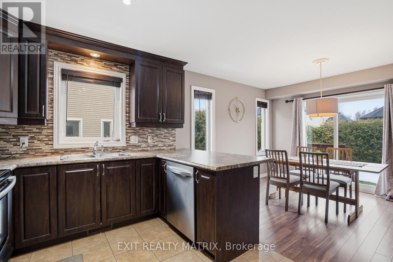111 BRUNET STREET - 15