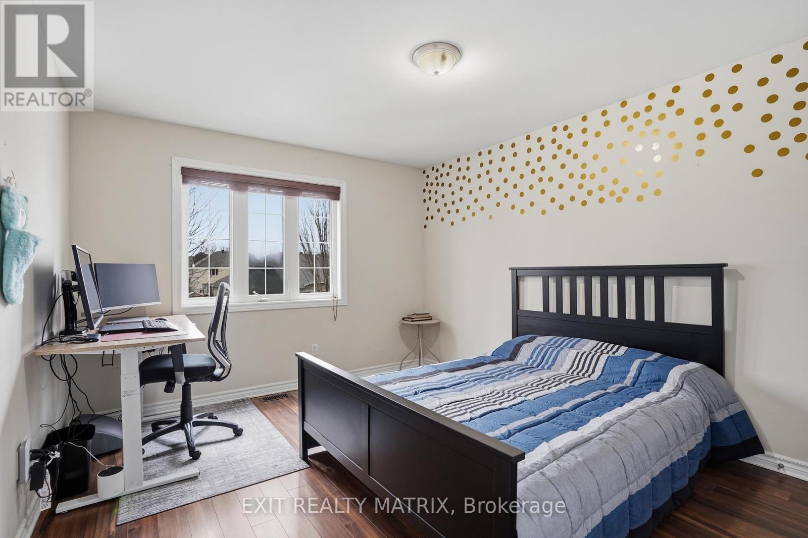 111 BRUNET STREET - 25