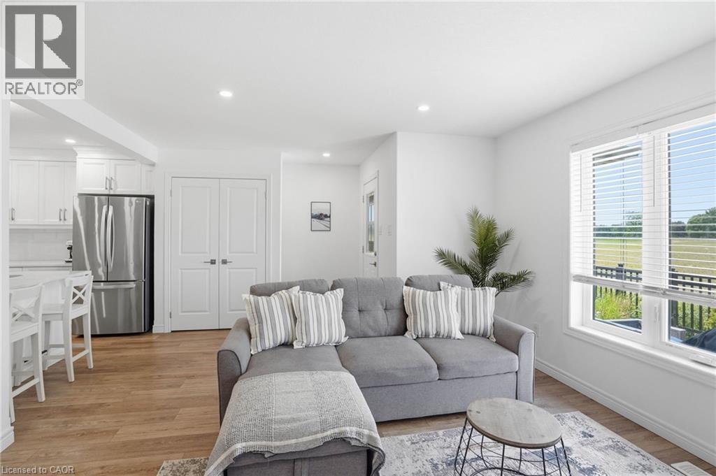 #2 29 SCHUYLER Street - 15