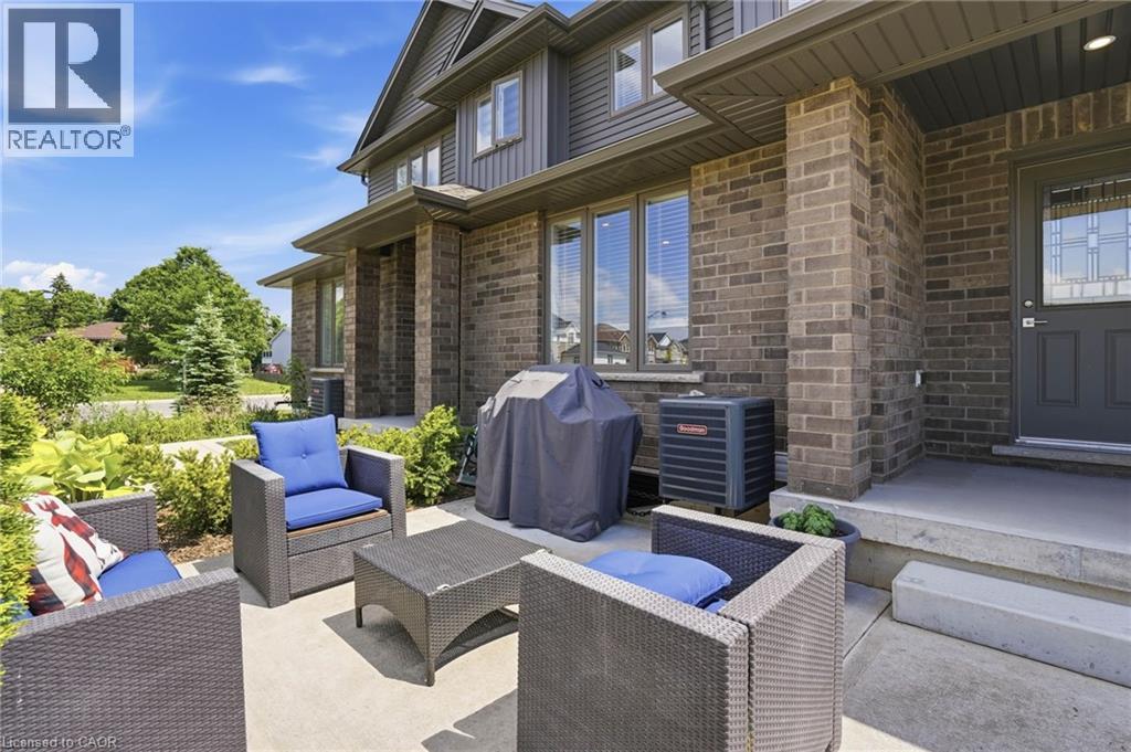 3-bedroom home for sale at 29 SCHUYLER Street Unit# 2, Paris ON · photo 36 of 38