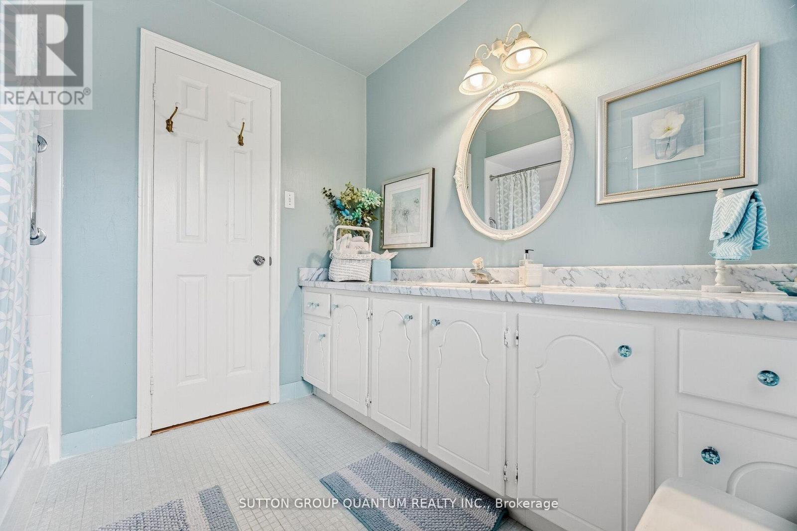 1511 IFIELD ROAD - 26