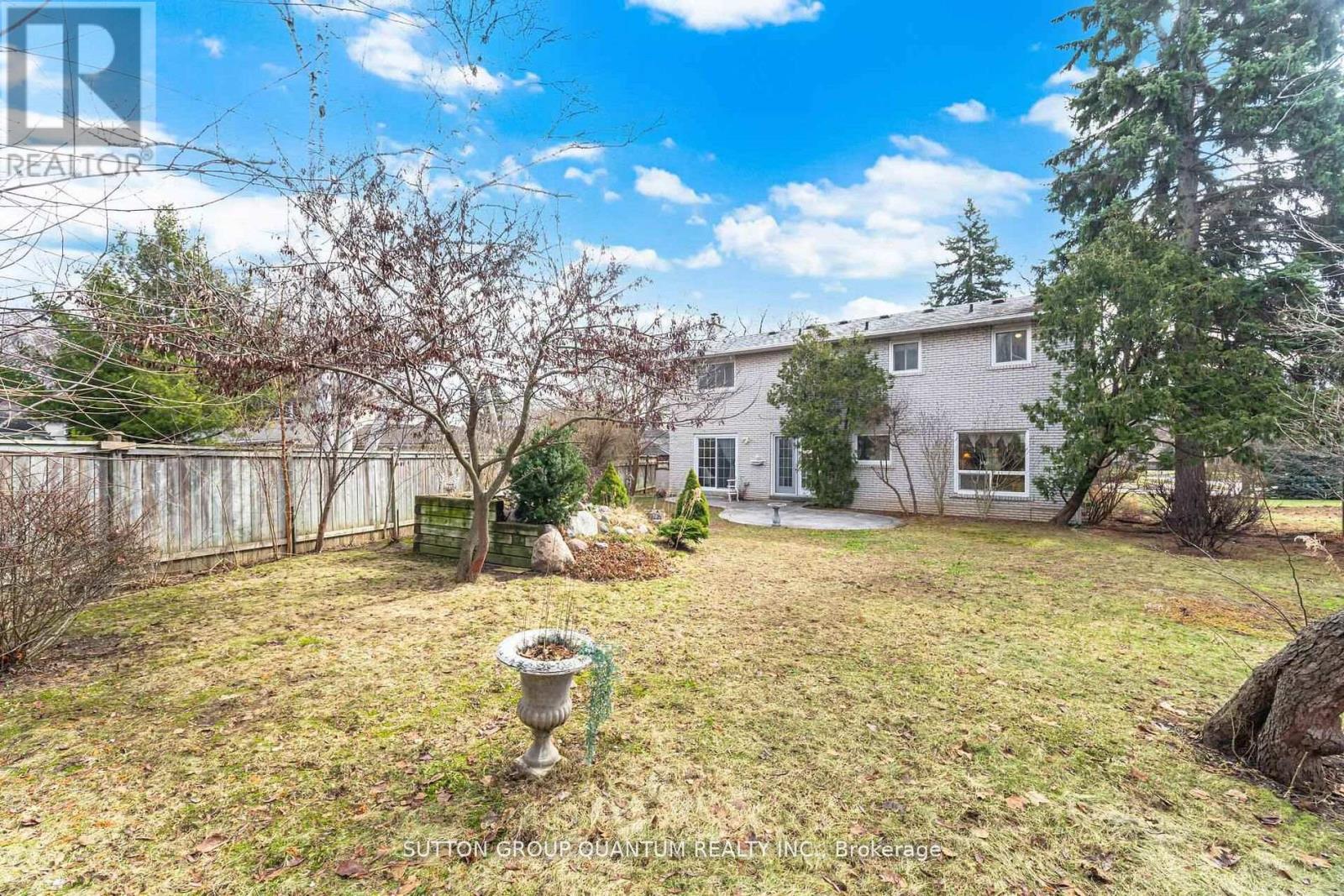 1511 IFIELD ROAD - 44