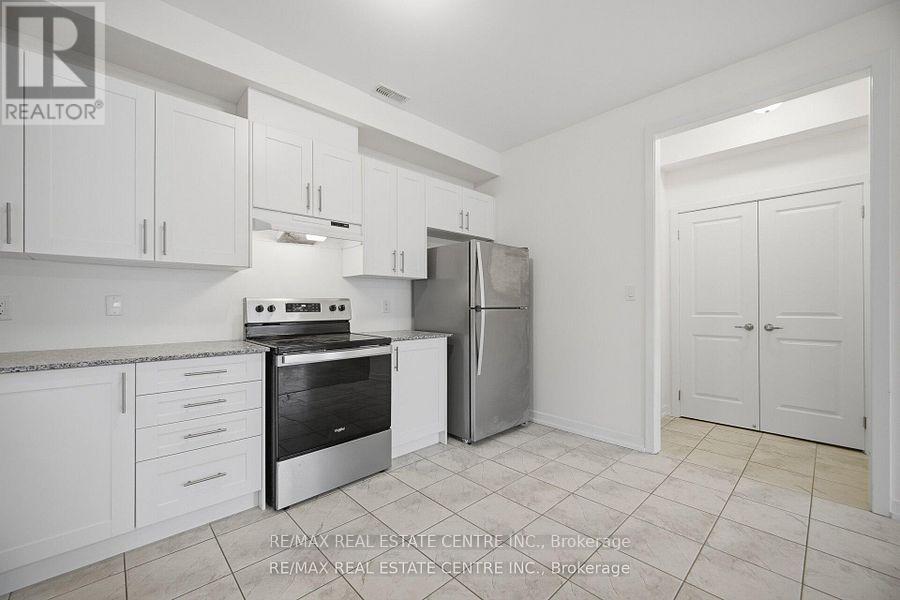 1551 LABINE POINT - 14