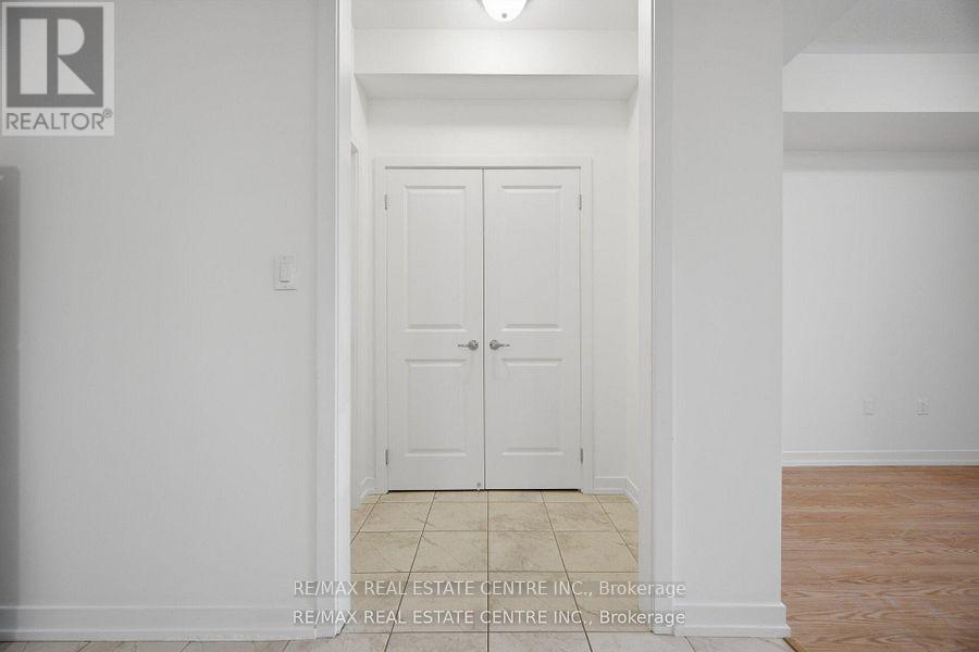 1551 LABINE POINT - 16