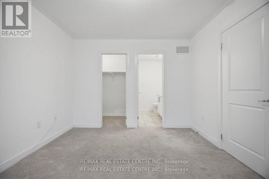 1551 LABINE POINT - 17