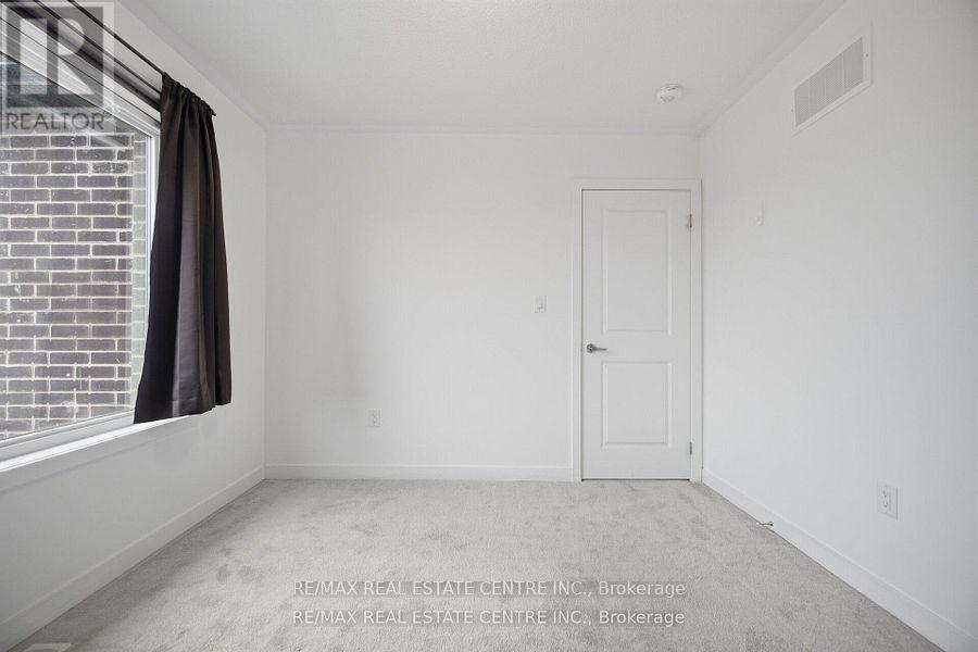 1551 LABINE POINT - 28