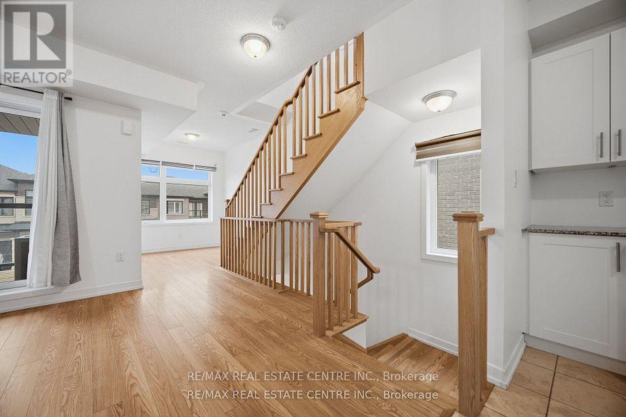 1551 LABINE POINT - 7